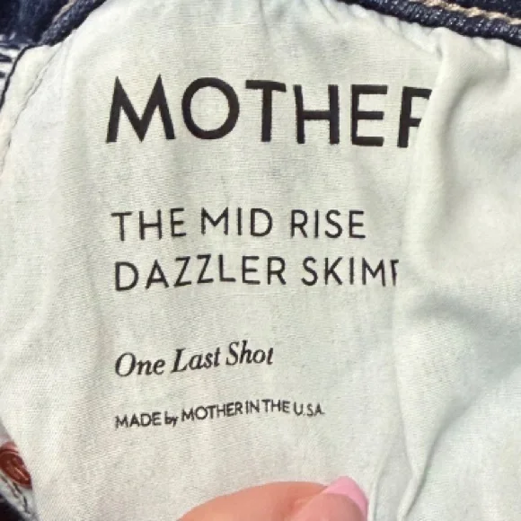 MOTHER The Mid Rise Dazzler Skimp Straight Leg Jeans - Picture 5 of 5